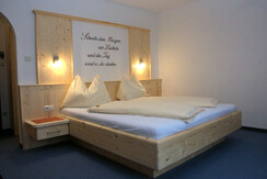 Doppelzimmer mit Balkon