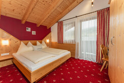 App. Red with balcony