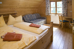 Schlafzimmer mit Couch