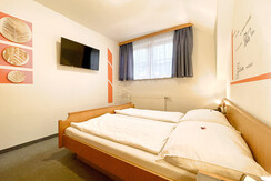 W_2-Gh-Schernthaner-Wohnung_2022_by_Hans_Johann-37