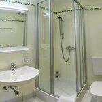 Bild von Einzelzimmer mit Dusche, WC