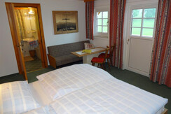 familiy room