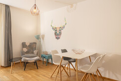 Top 6_Dining area