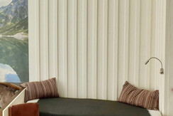 sitting area
