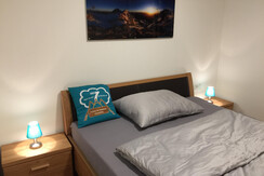 102_Schlafzimmer1