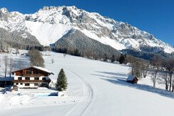 Ski-in-ski-out