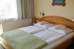 Dreibettzimmer