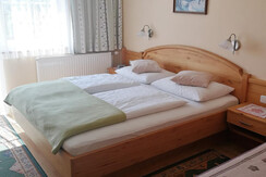 Dreibettzimmer