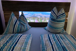 ZIMMERT 1: Bett