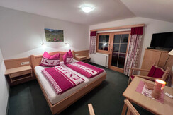 Schlafzimmer 2