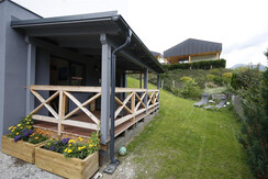 Terrasse und Garten