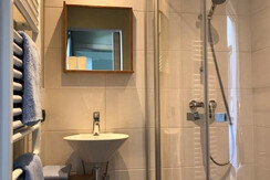 Bad/ WC