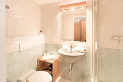 dz-4-badezimmer-2