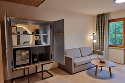 (c) Hotel Matschner