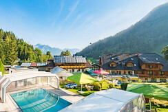 Pool5_900x600