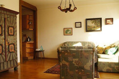 John_104_800