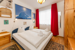 Top 2 Schlafzimmer 3 mit Doppelbett