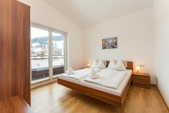 Penthouse Schlafzimmer 1 mit Doppelbett