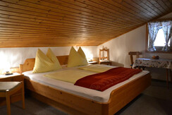2. Doppelzimmer