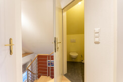 Separate Toilette im Obergeschoss