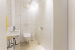 Separate Toilette