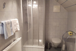 Badezimmer 2