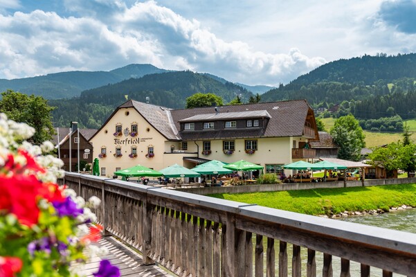 Landgasthof-Bierfriedl-Außenaufnahmen©DS-24