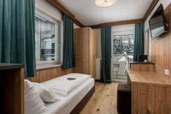 Room Pictures_Room_H_EZ_4