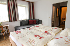 Schlafzimmer2