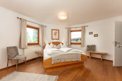 bedroom Alina