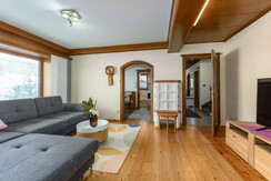 Top 1 - Living room