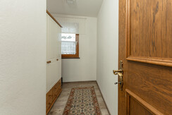 Top 1 - Closet room