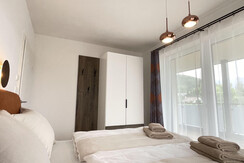 LocalView019