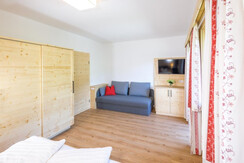 Schlafzimmer (2)