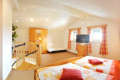 Schlafzimmer 2