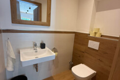 Separates WC- Eiche