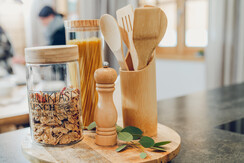 Cooking utensils