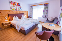 Zimmer mit Schlafcouch