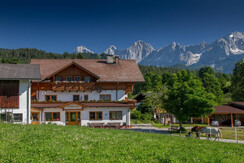 Brandstätterhof im Sommer