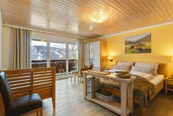 Familie Zimmer, Vierbett Zimmer