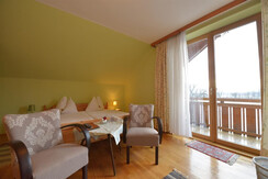 Familienzimmer2-Biobauernhof-Mauthaus-zu-Stein-im-