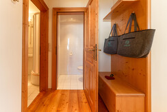Separate Toilette