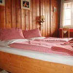 Pomiń zdjęcie double room with running hot/cold water