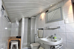 Second bathroom.