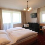 obrázek triple room with shower, WC