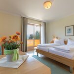 Bild von Dreibettzimmer, Dusche, WC | © Harald Steiner