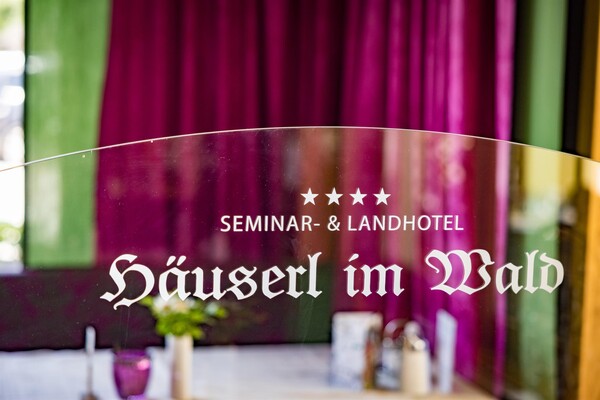 Restaurant mit Glastrennwände