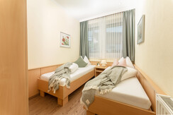 Kinderzimmer 2 Bett