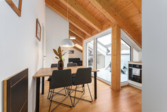 Top 12 Dining area