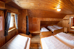 6 Bettzimmer